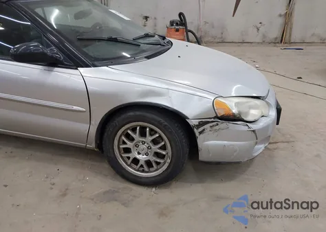 2004 Chrysler Sebring Lxi z USA, uszkodzony, nr VIN 1C3EL55R54N107236